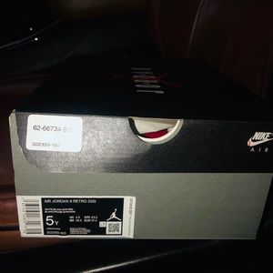 Jordan retro 9 gym red